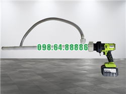 Bơm axit từ thùng phuy và tank ra ngoài dùng pin 6A động cơ cơ điện 18v